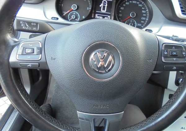 Volkswagen Passat cena 42200 przebieg: 289000, rok produkcji 2014 z Mogilno małe 667